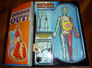 With this hands-on kit and tour guide, kids enter the twisted world of the human body! Complete with removable squishy organs as well as representative skeletal, vascular, and muscular systems, kids explore the complex inner workings of the human body and literally see how it all works!